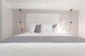2 bedrooms, iron/ironing board, travel cot, WiFi