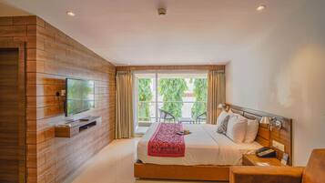 Winter Green Premium Garden View Room