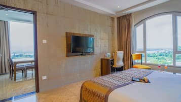 Fern Club Suite