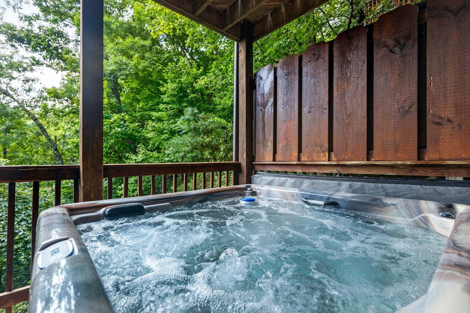 Bain à remous extérieur