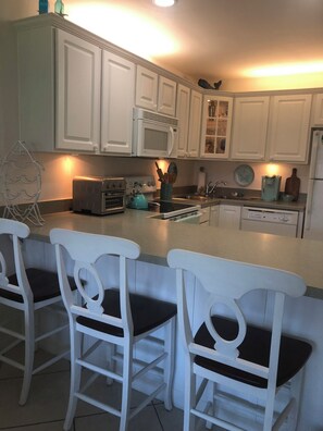 Fridge, microwave, oven, stovetop - Located steps from the ocean on beautiful Hutchinson Island (Ft. Pierce)