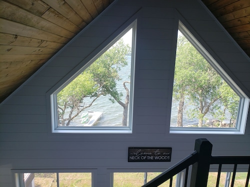 Big Stone Lake Cabin Rental - Dock Fishing, Beach, Kayaks, Firepit, Views!