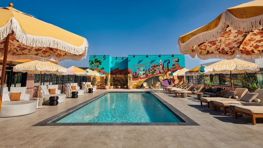 HOLLYWOOD VOLUME, a Tribute Portfolio Hotel
