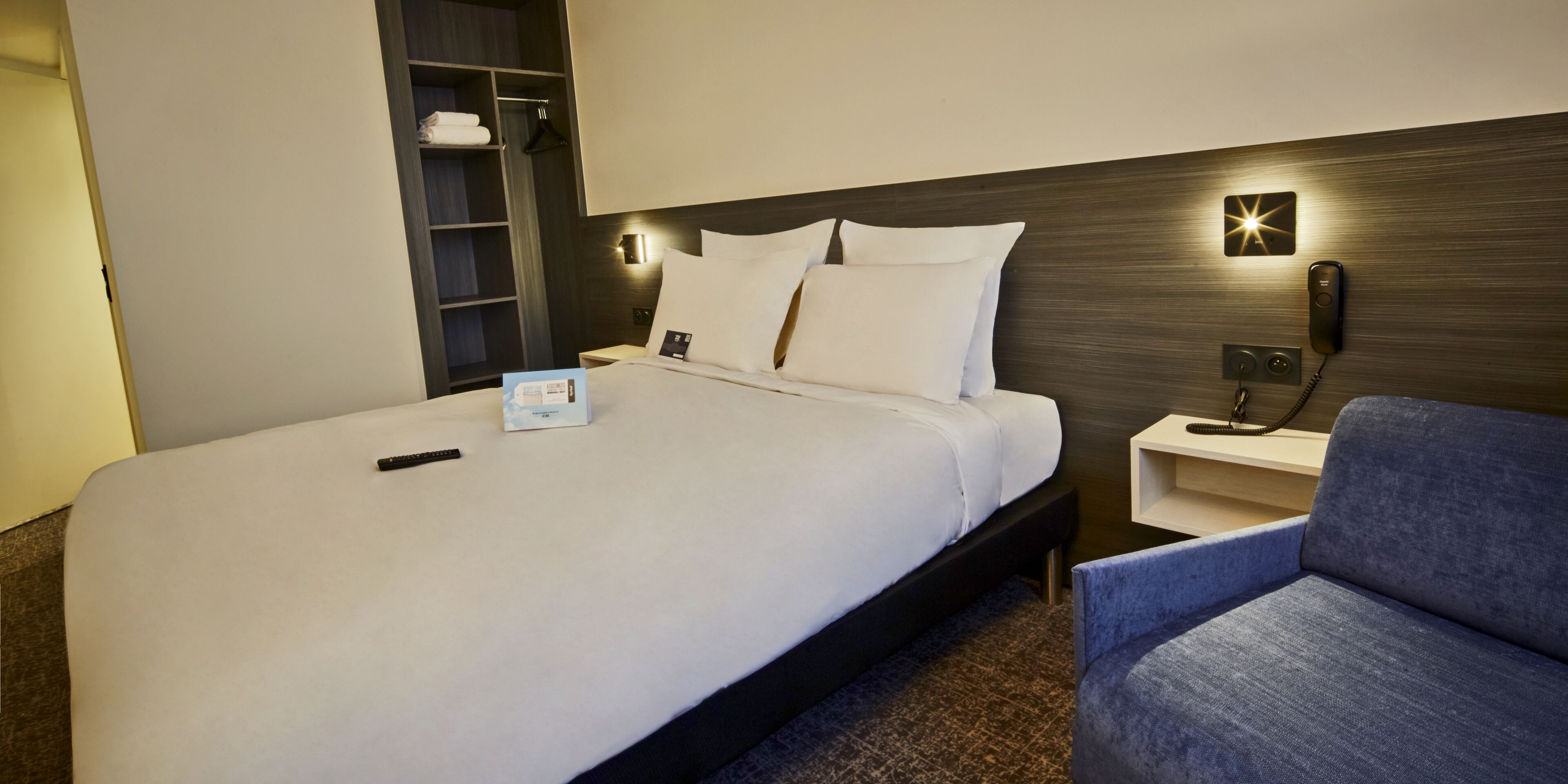 superior room, 1 double bed | premium bedding, individually furnished, desk, laptop workspace