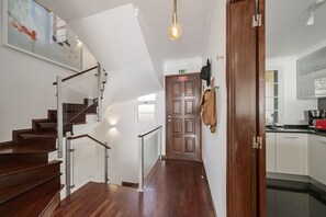 Interior - Barbecue and sunbathing and sea view, Casa Skyline (Gaula)