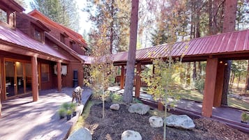 Enceinte de lâhĂ©bergement