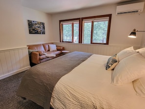 1 bedroom, WiFi, bed sheets - Fir - king bedroom with couch at The Inn At Mazama (Mazama)