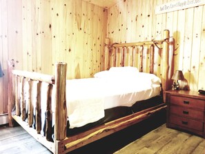 4 slaapkamers, een kluis op de kamer, een bureau