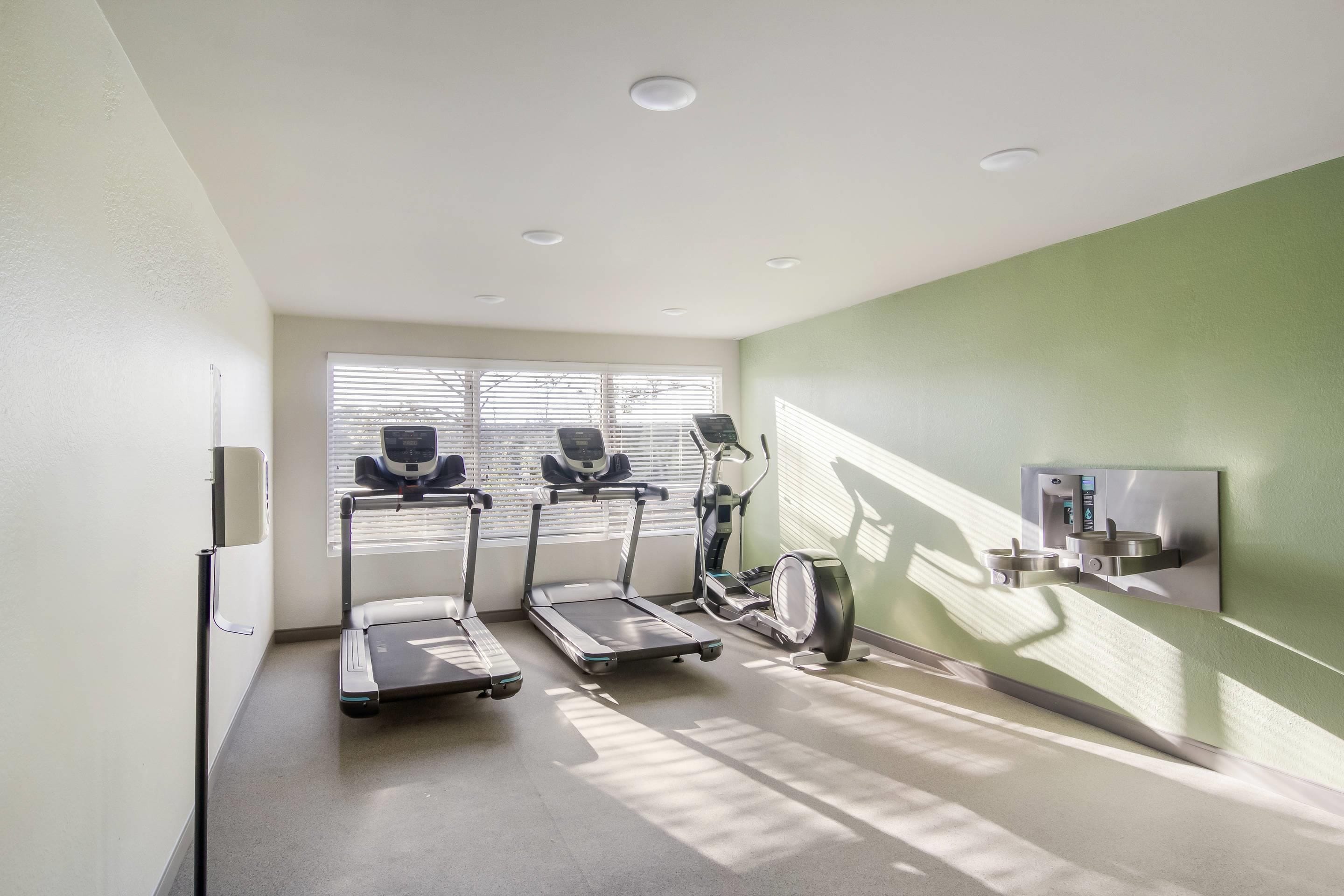 Photo - WoodSpring Suites Jacksonville Baymeadows