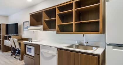 WoodSpring Suites Jacksonville Baymeadows
