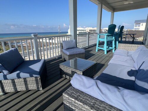 40' pool-largest on the island!, Outdoor oasis/bar, Elevator, Amazing Gulf Views