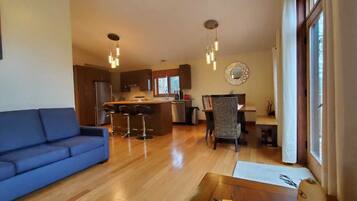 Smart TV, fireplace, video games, DVD player