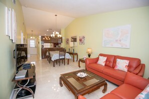 TV - Heart of Treasure Island | Pool & Near Beach (Treasure Island)