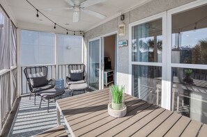 Outdoor dining - Gulf view, Pool, Deed Beach Beach Access in Santa Rosa Beach.  (Santa Rosa Beach)