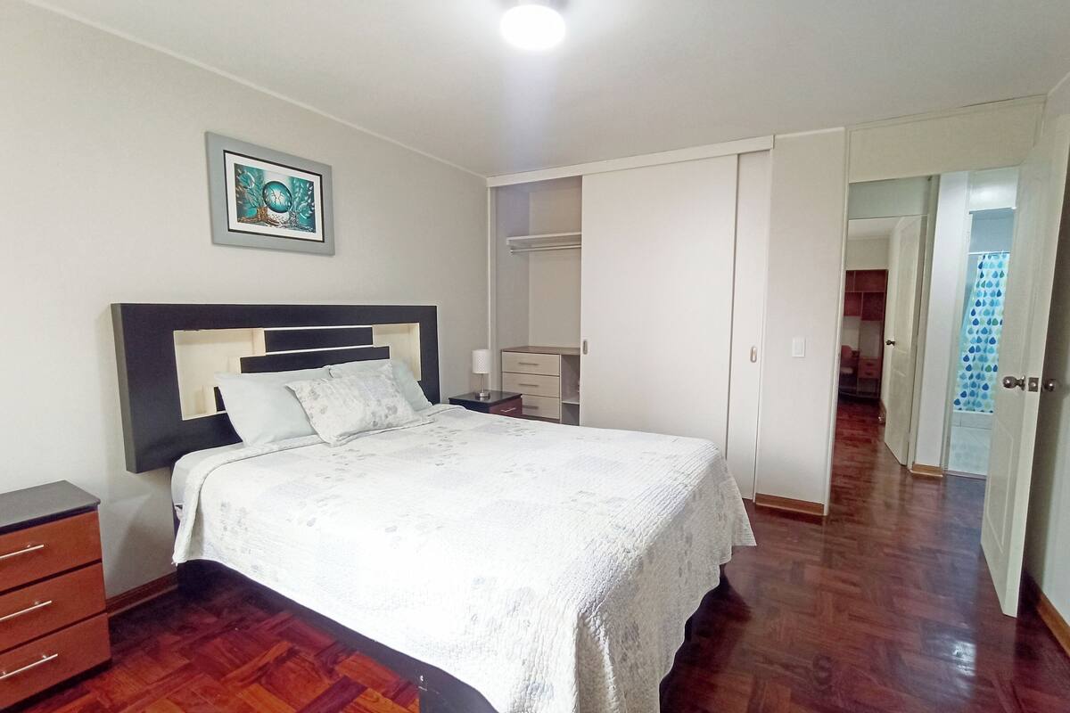 2 bedrooms, down comforters, individually decorated