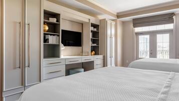 Kamar, 2 Tempat Tidur Queen, akses difabel, Bebas Asap Rokok | Setrika/meja setrika dan Wi-Fi gratis