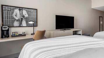 Standard Room, 2 Queen Beds, Non Smoking | Iron/ironing board, free WiFi