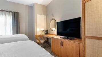 Iron/ironing board, free WiFi