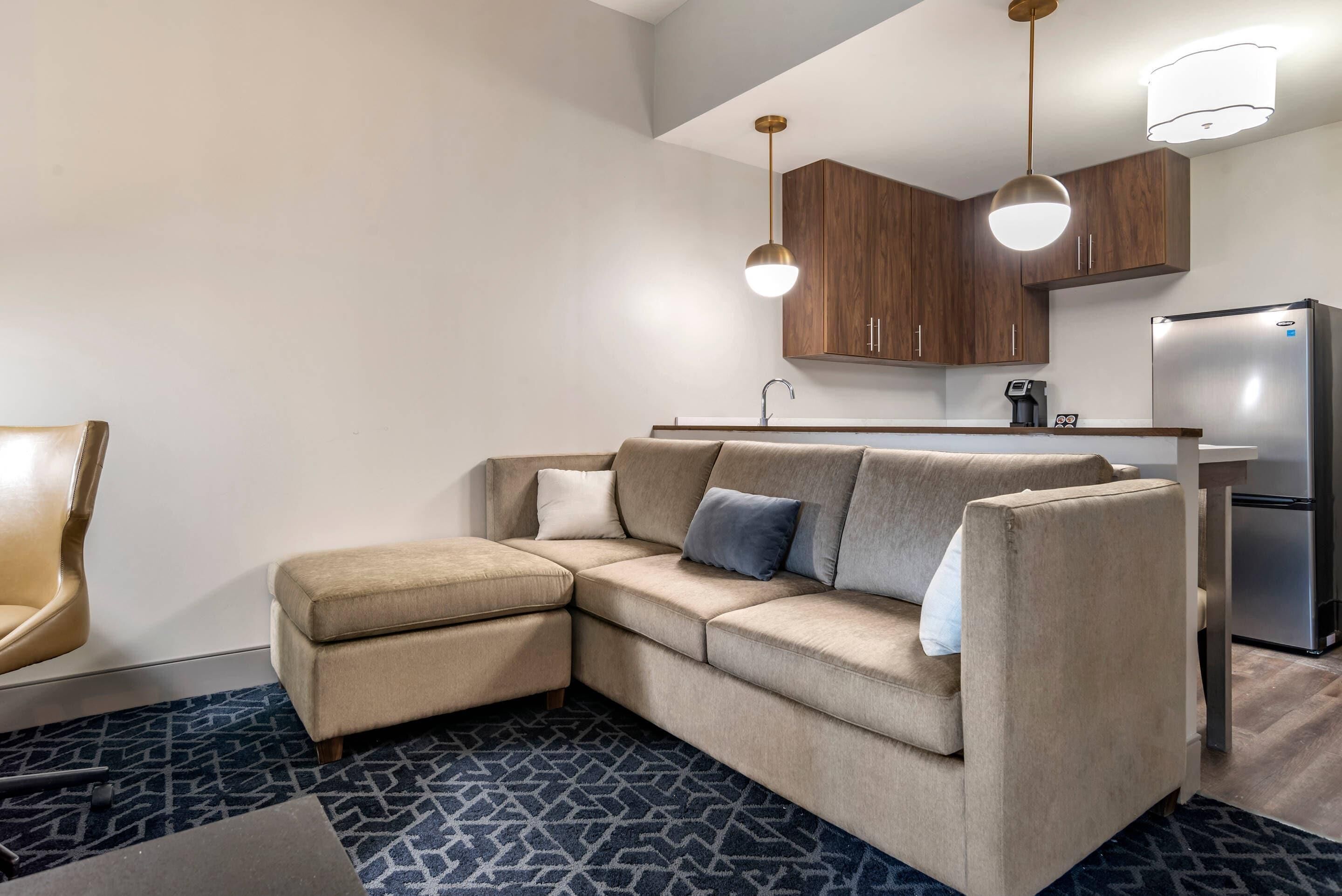 Iron/ironing board, free WiFi