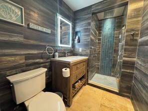 Shower, hair dryer, towels, soap - Walk to Beach! 3 BR Brigantine Home-4 Parking Spots, Beach Badges, Gear & Linens (Brigantine)