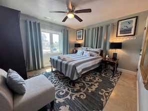 3 bedrooms, in-room safe, desk, iron/ironing board