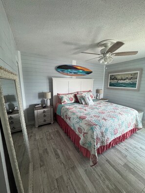 2 bedrooms, iron/ironing board, WiFi, bed sheets - Oceanview- (Myrtle Beach)