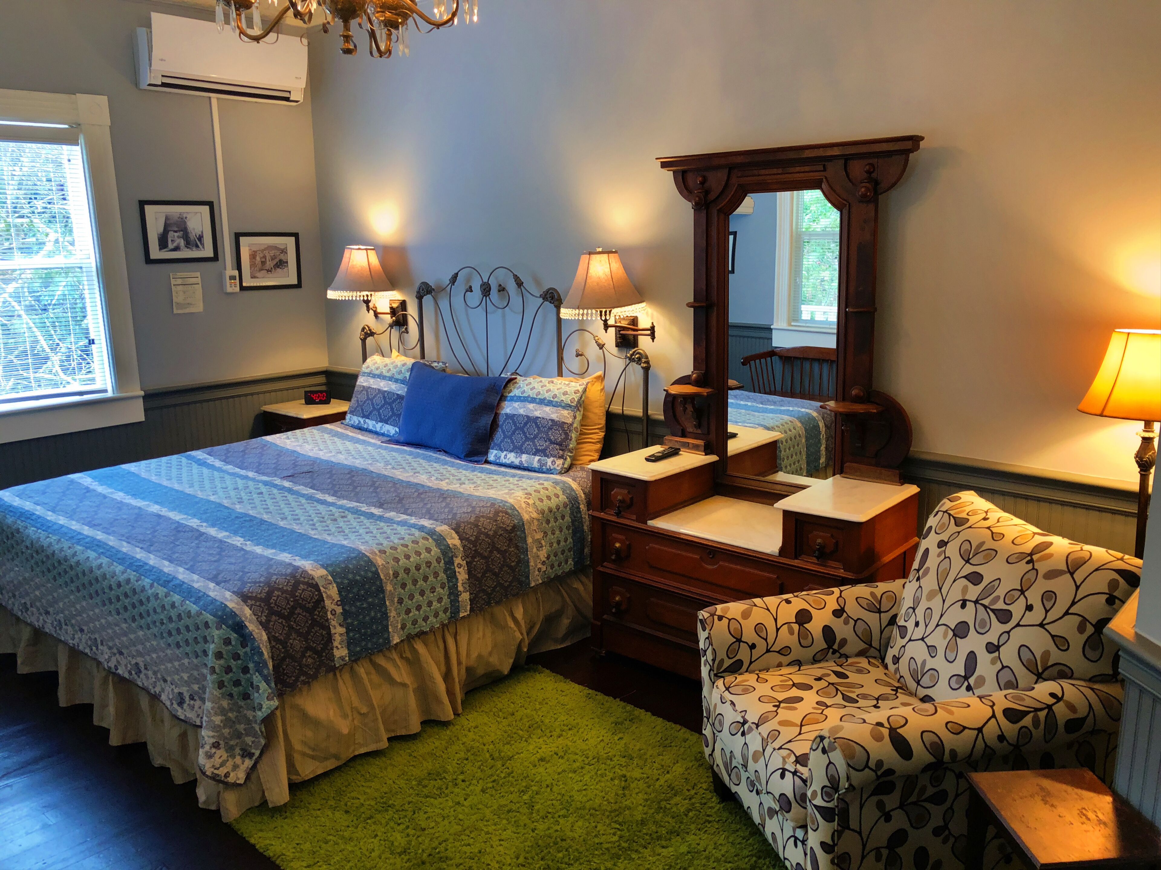 1 chambre, bureau, fer et planche à repasser, Wi-Fi (supplément)