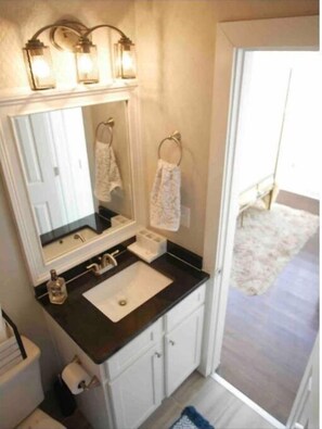 Bathroom - Grant Park Getaway (name your price) (Atlanta)