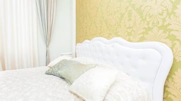 1 habitación, wifi y ropa de cama