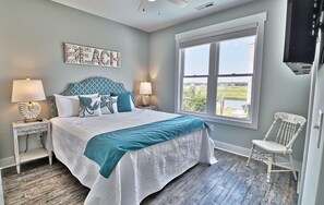 9 bedrooms, iron/ironing board, Internet, bed sheets