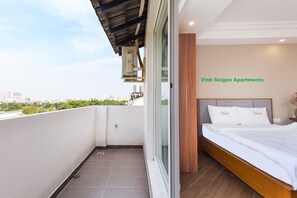 สตูดิโอ (Terrace) | ลานระเบ ียง/นอกชาน