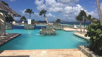 Alberca al aire libre