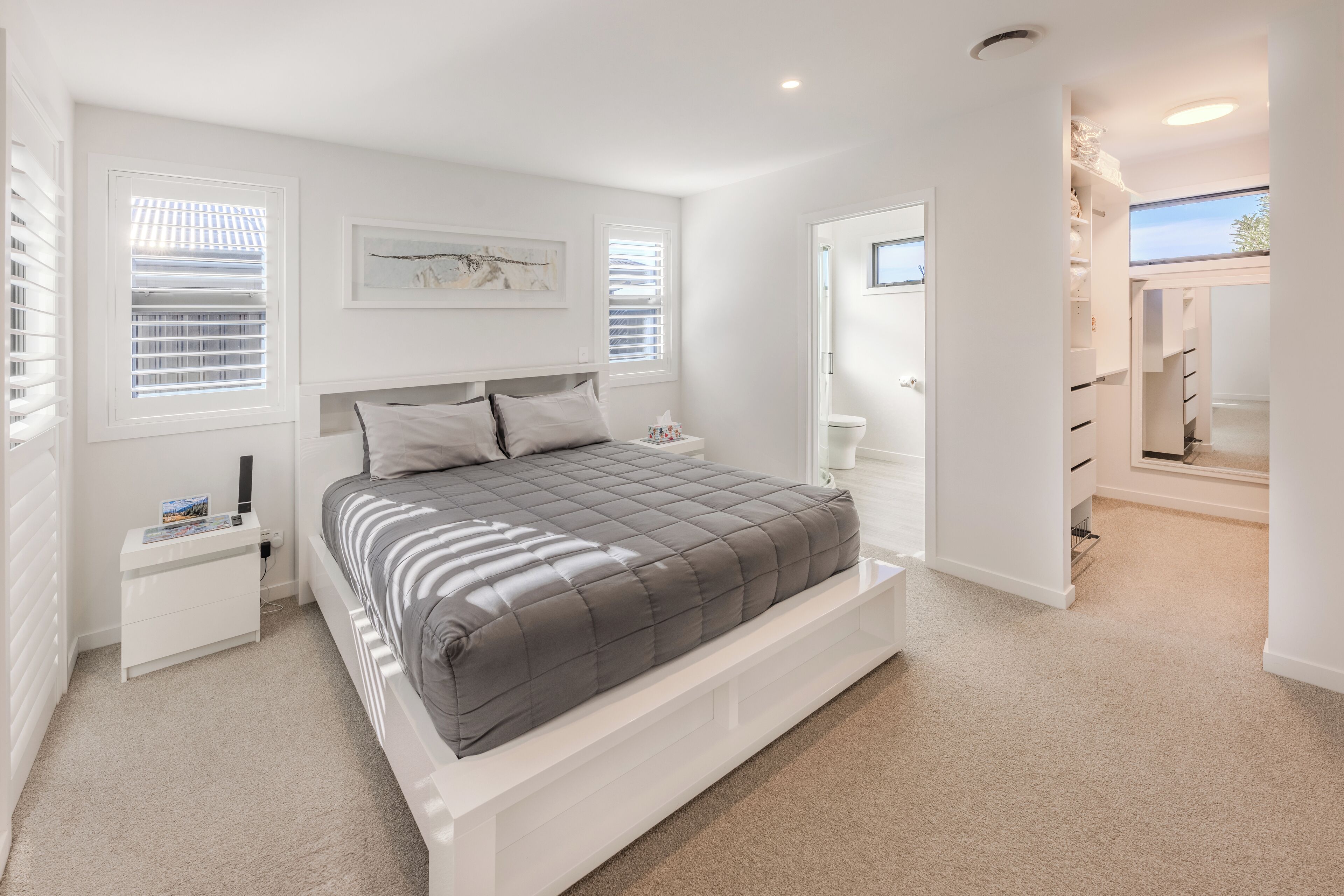 3 bedrooms, iron/ironing board, travel crib, free WiFi
