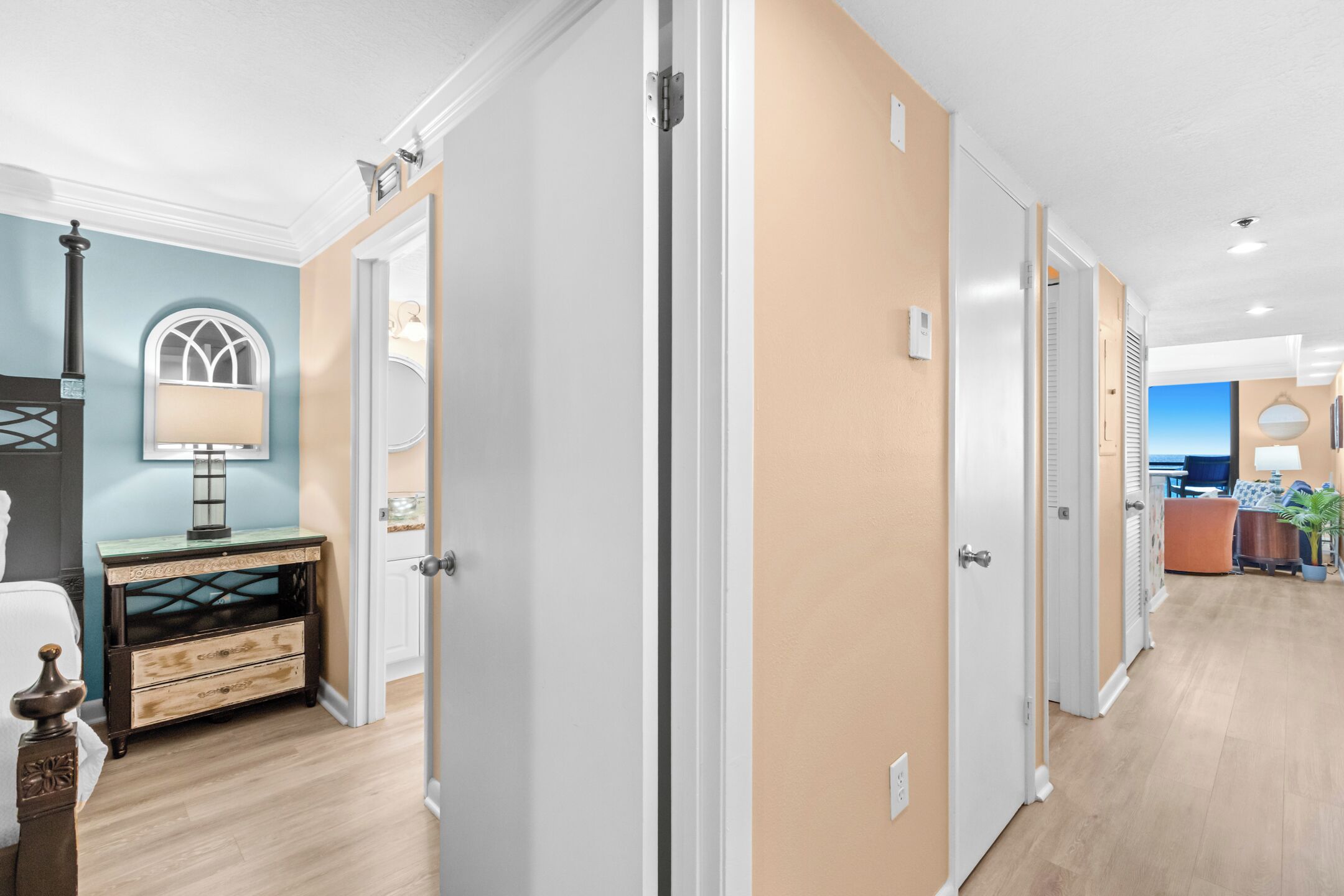 1 soverom, strykejern/-brett, wi-fi (inkludert) og sengetøy