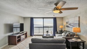 Televisión y reproductor de DVD 