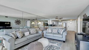 TV, offices - SunDestin Resort Unit 0716 (Destin)