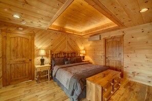 4 عدّة غرف نوم ومكواة/لوح كي وواي فاي مجانًا وملاءات أسرّة