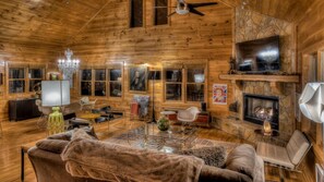 TV, fireplace, stereo