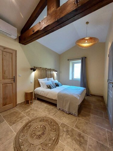 Rare place: Bed and breakfast surrounded by nature with breakfasts