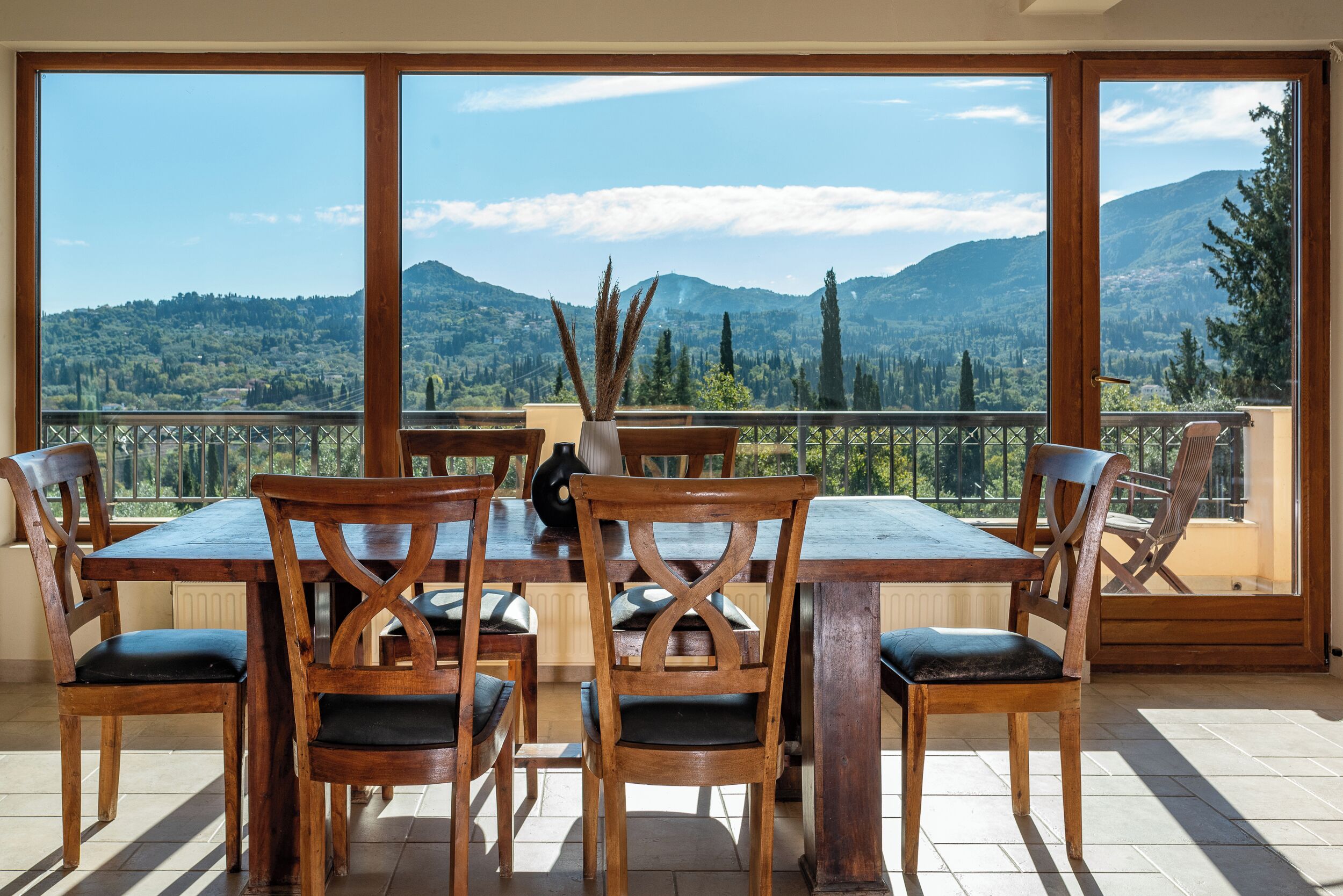 Deluxe Villa, 5 Bedrooms, Hill View | Living area | LCD TV