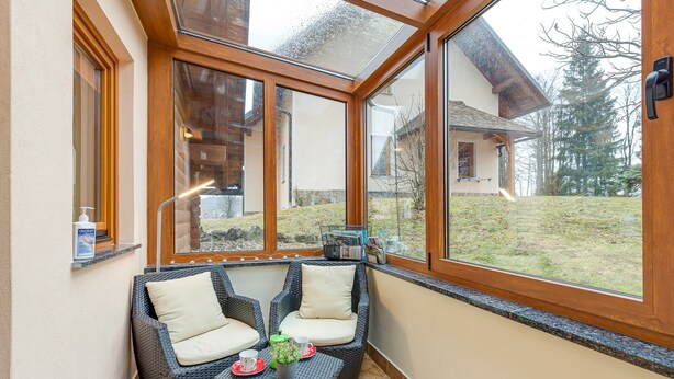 Familienchalet, Mehrere Betten (Countryside Hut 800m From Ski) | Balkon