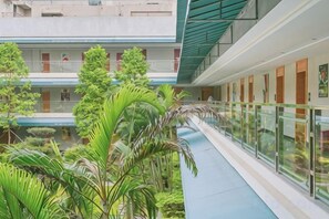 Unclassified image, 3 of 51, button - Perthden (Hanging) Gardens Hotel (Shenzhen)