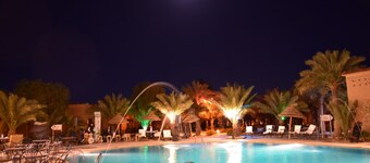 Palms Hotel Club