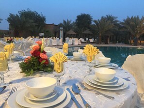 Outdoor banquet area - Palms Hotel Club (Aarab Sebbah Ziz)