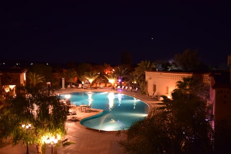 Outdoor pool. Palms Hotel Club