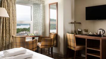 Double Room with Lake View, Annex Building | Individually decorated, individually furnished, desk, iron/ironing board