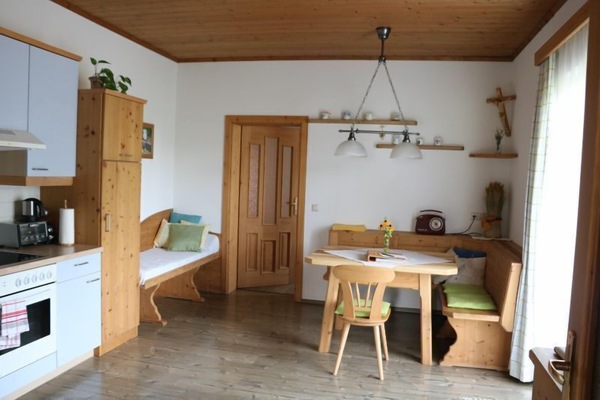 Ferienwohnung "Waldblick"(60 qm) mit zwei Schlafzimmern-Wohnküche