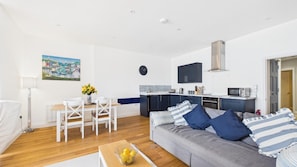 Apartment (2 Bedrooms) | Grundriss
