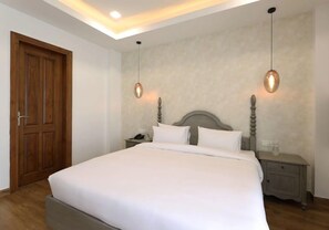 1 habitación, escritorio, tabla de planchar con plancha y wifi gratis 