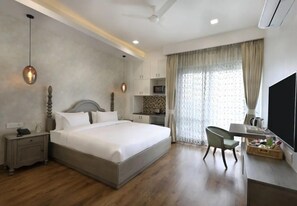 1 bedroom, desk, iron/ironing board, free WiFi